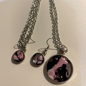 Acrylic Pour Pendant Necklace with Matching Earrings